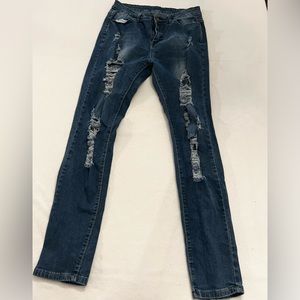 blue ripped skinny jeans